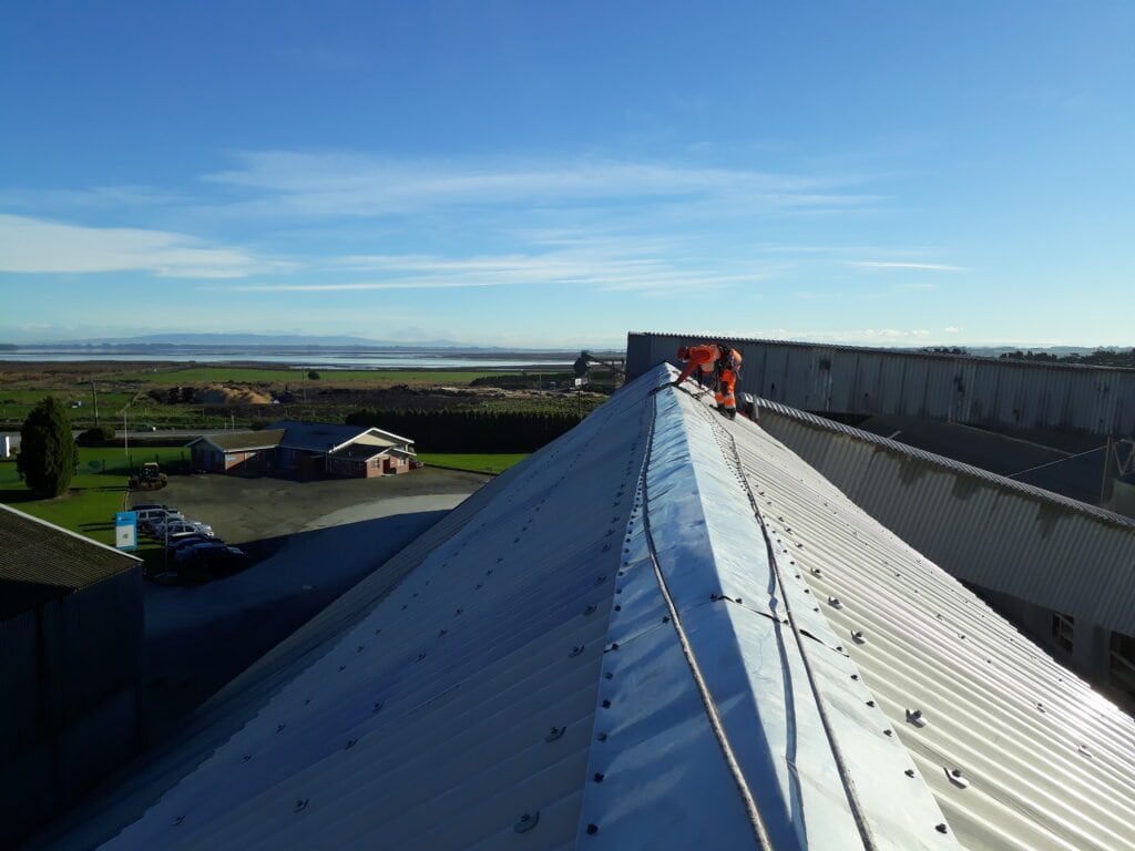 adventure southland, industrial rope acces,, gutter cleaning, commercial gutter cleaning, rope access professionals, plant maintenance, site maintence, roof maintenace, gutter maintenance, roof cleaning, industrial, working at heights